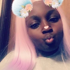 Meet your Posher, Jasmine